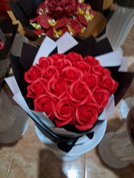 Buchet de trandafiri angro sau la bucata