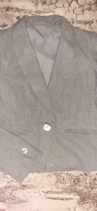 Sacou gri de lana, mas S + cadou