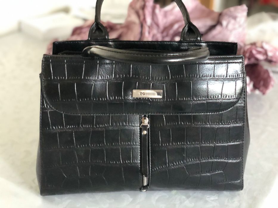 Продам сумку в отличном состоянии