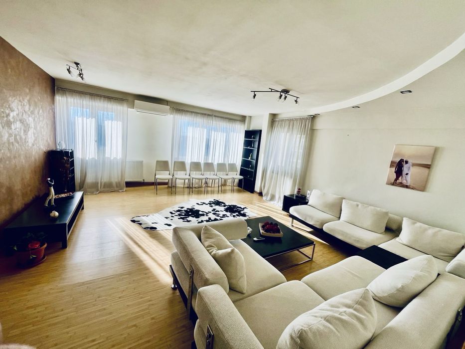 Inchiriez apartament 3 camere Calea Bucuresti