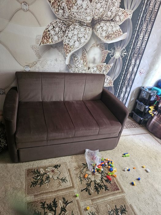 Продам раскладной диван новый