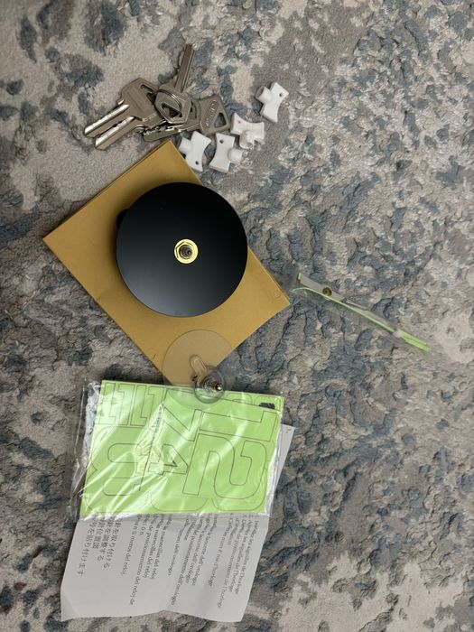 Продам Часы настенные Светятся в темноте Новые