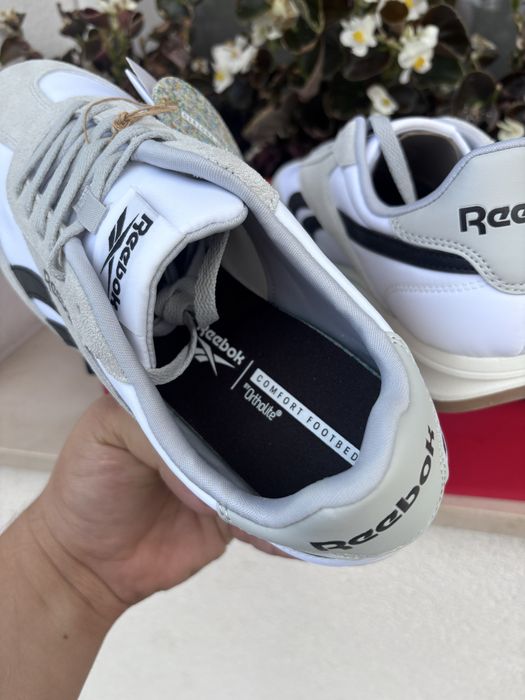 Adidasi Reebok Luma