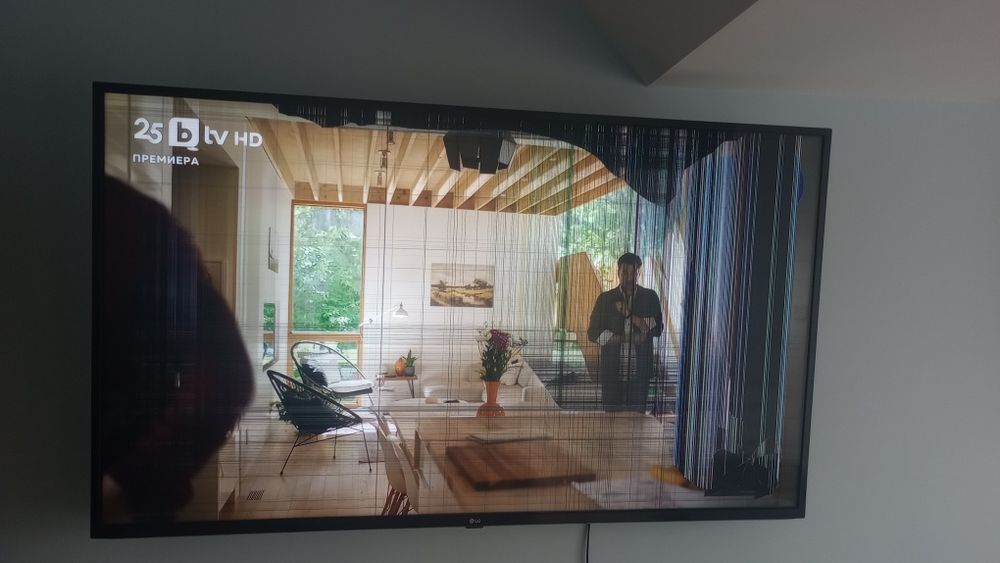 Телевизор LG LED 55