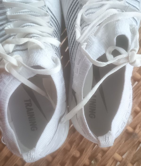 Маратонки Nike free