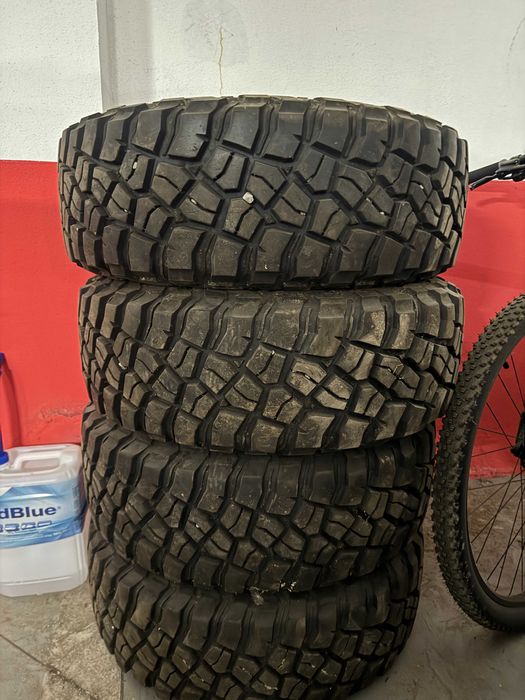 Set BF Goodrich Mud Terrain KM3  - 245/65/R17