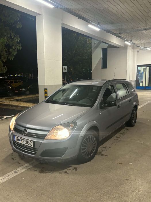 OPEL Astra 2005 — imagine 1