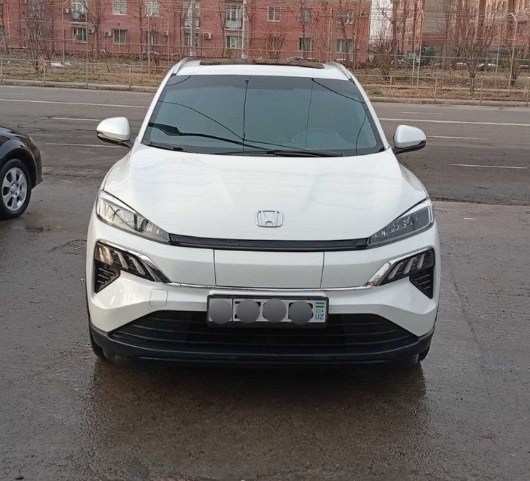 Сухая Аренда Honda M-NV