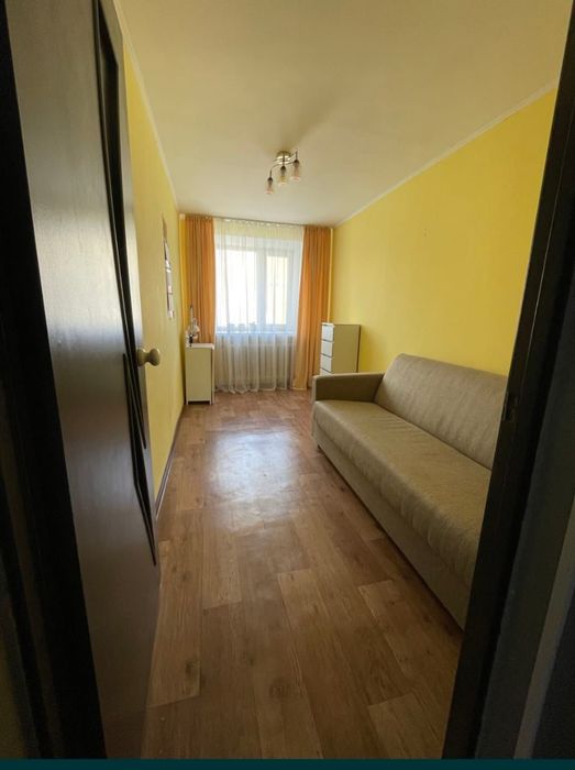 Продам 3 ком кв 57 м2 в районе революции