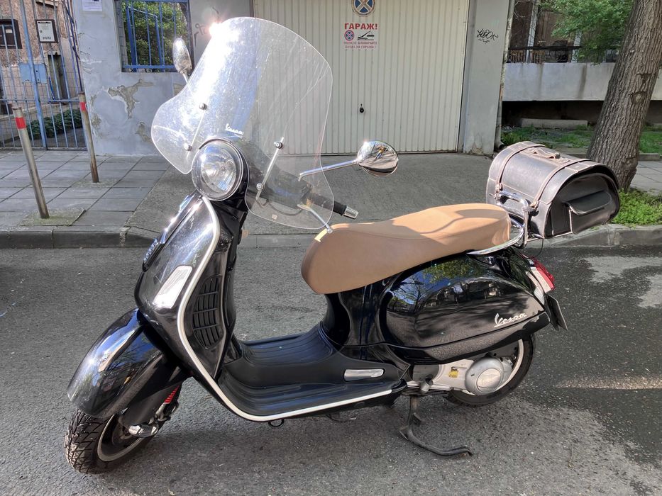 vespa gts 300 , 2016г , 20 000км