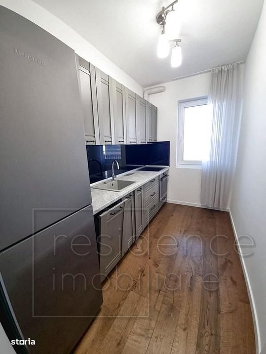 Apartament modern cu 3 camere, Semicentral, zona The Office+Garaj