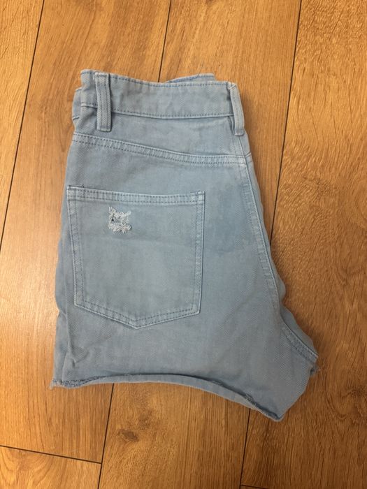 къси гащи от Zara
