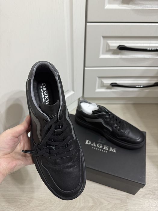 Продам мужскую обувь