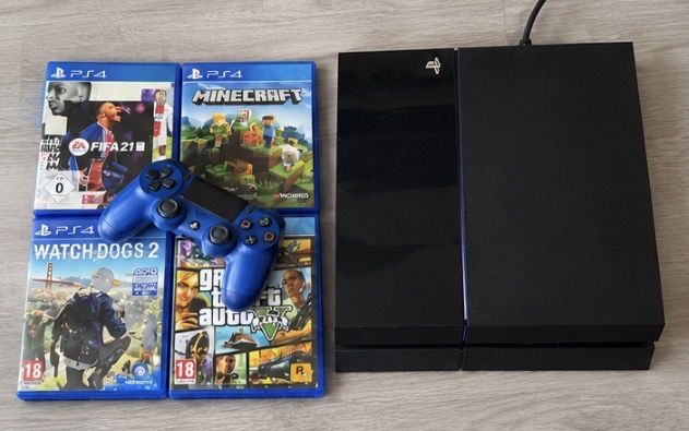 PlayStation 4 simplu