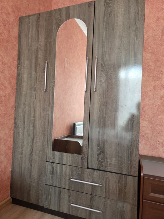 Недорого! Продам Спальный гарнитур