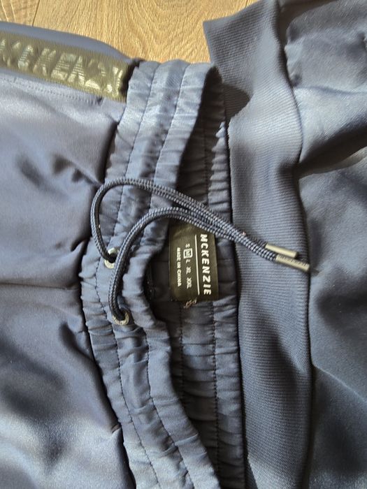 Спортен мъжки екип