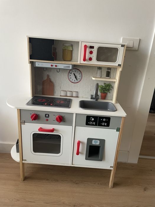 Bucatarie copii stare f buna