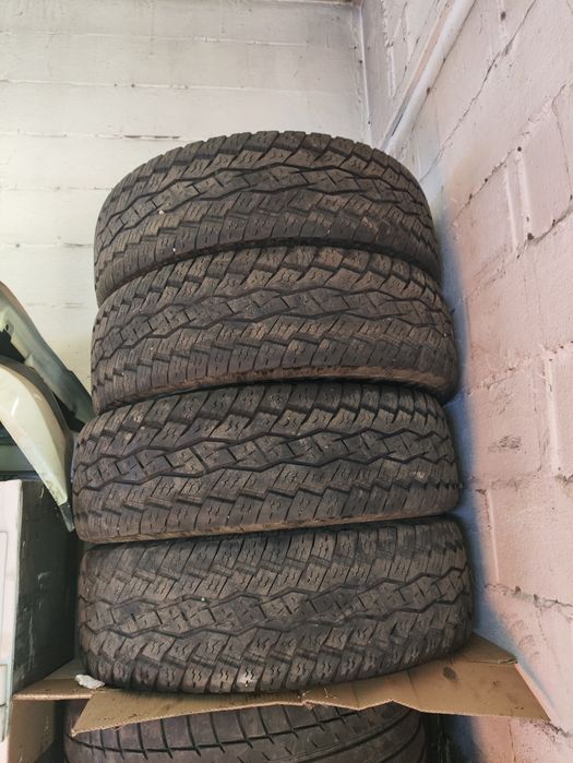 Шины баллоны комплект