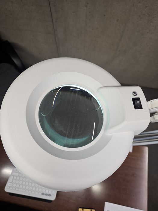 Светеща лед козметична лупа