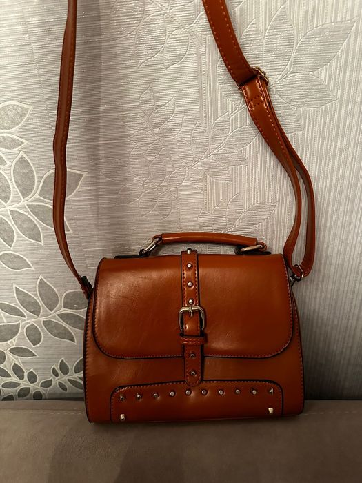 Сумка на ремешке