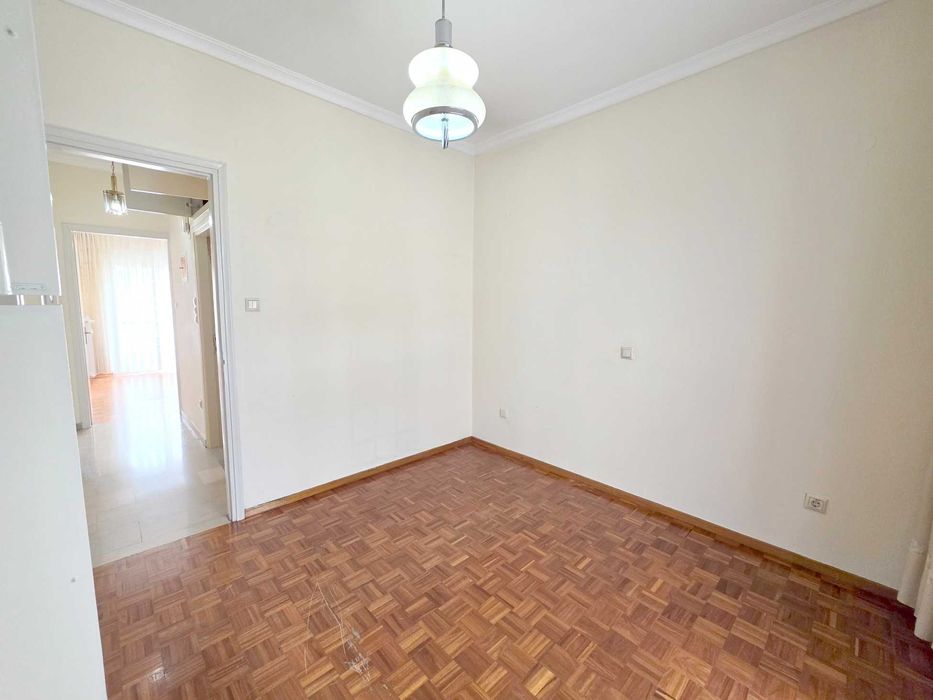 ПРОДАВА СЕ апартамент с площ 90 кв.м. в квартал „Профитис Илиас“ в Кавала (код 8384)