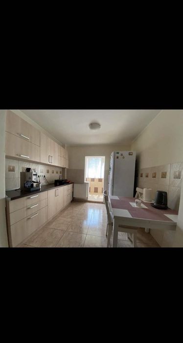 Apartament vanzare 3 camere Oradea