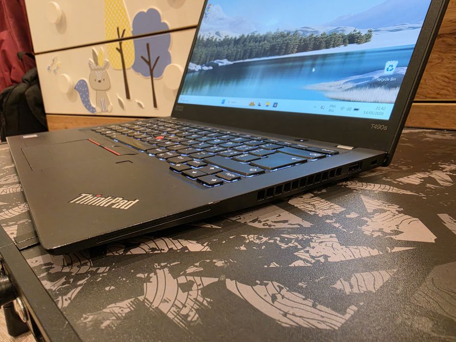 Lenovo T490s / i7-8th / 16GB Ram / 256 SSD