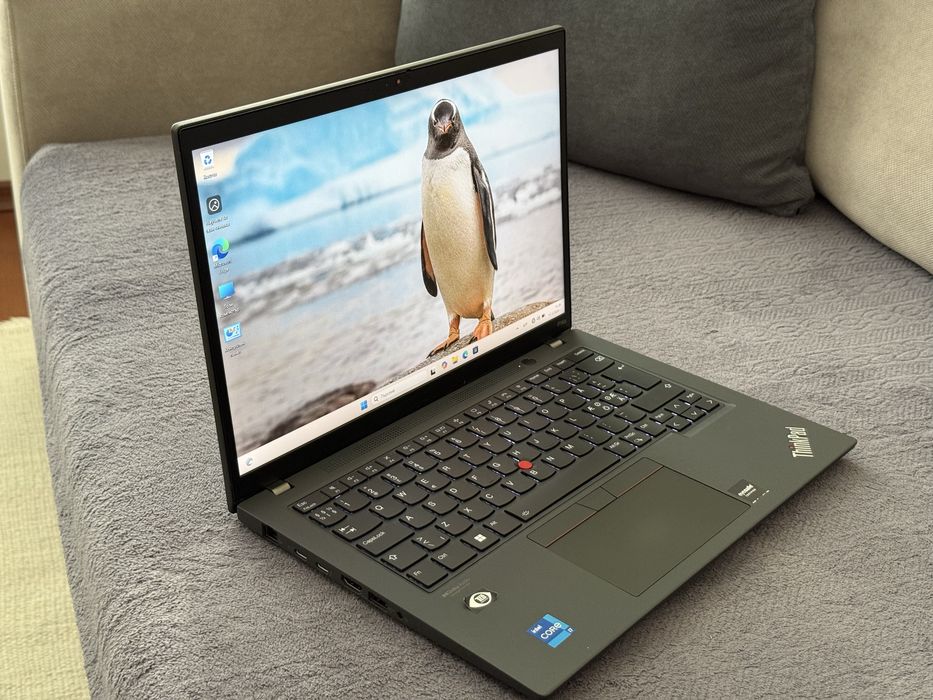 Лаптоп 14’ FHD+IPS i7-1260p Lenovo Thinkpad P14s g3 Nvidia T550 16GB DDR4 1TB SSD
