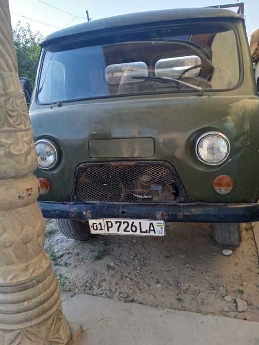 Uvazik sotiladi xolati yaxshi metan benzinda balonlari pashti yangi