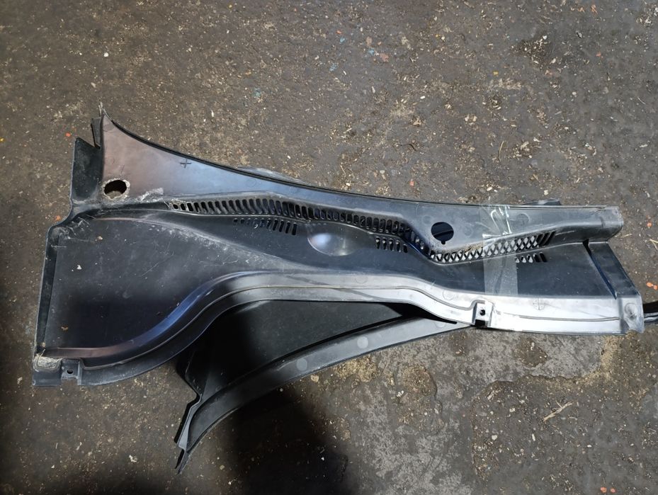 Накладка стеклоочистителя на Ауди А4В6,В7