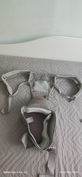 Бебешко кенгуру.