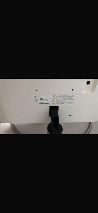 Монитор LG 29 WQ600-W белый