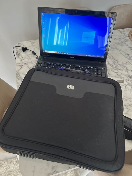 Продавам лаптоп ACER във перфектно състояние.
