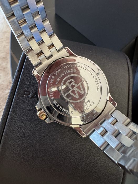 Часовник Raymond Weil Tango