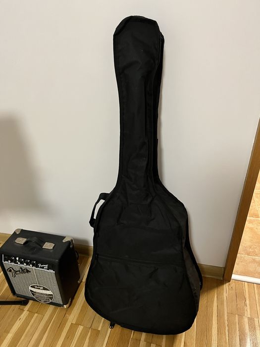 Комплект китара, кубе и аксесоари