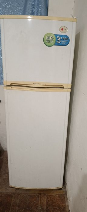 Продам холодильник Лж