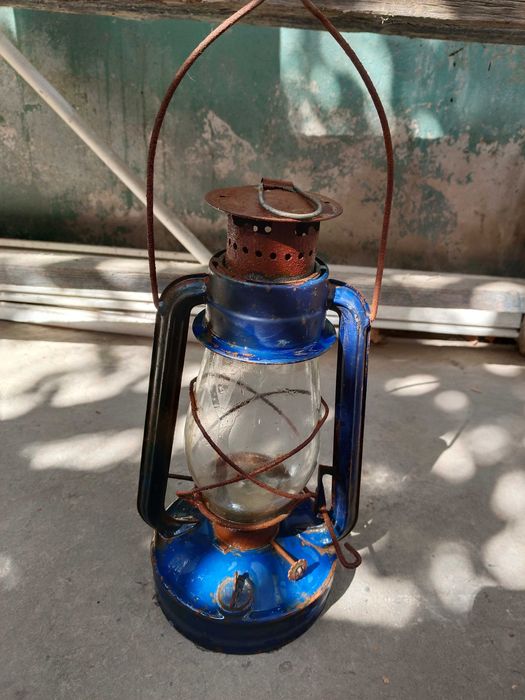 Керасиновая лампа