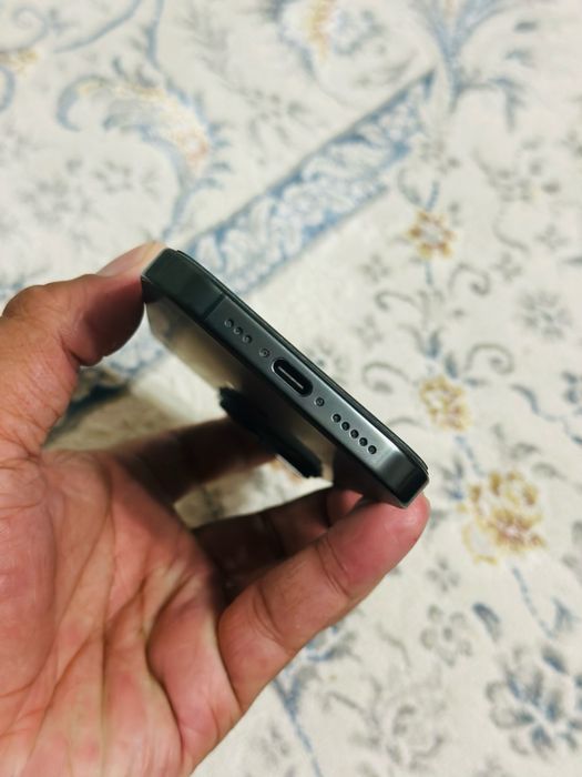 iPhone 15 pro 256gb
