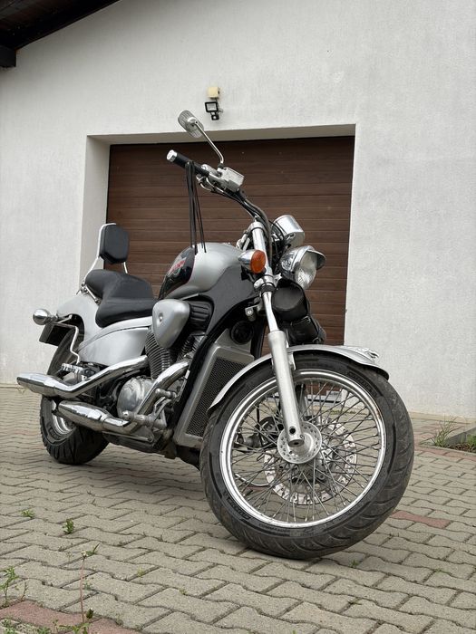 Motocicletă Honda Shadow 600 schimb cu bike electrica
