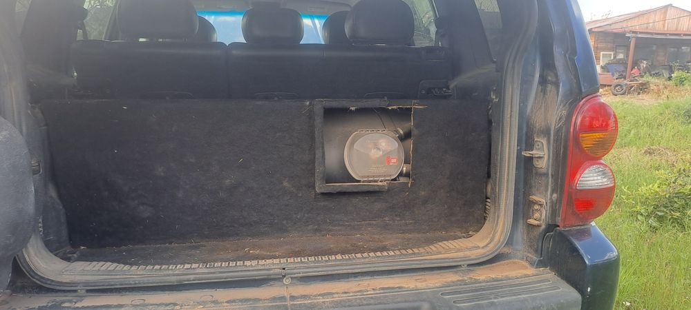 Jeep cherokee 2004 3.7 4x4