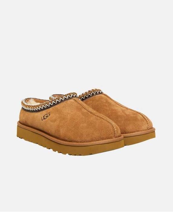 UGG       обувки