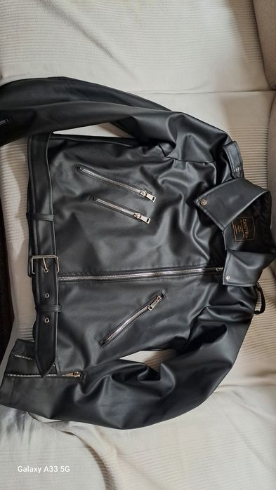 Кожено яке размер М