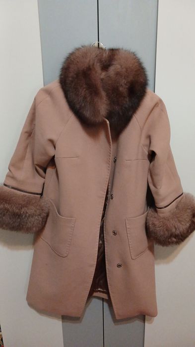 Ayollar paltosi 2 marta kiyilgan