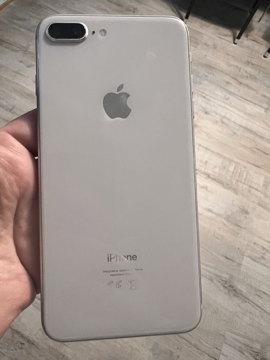 Iphone 8 plus 64 G —nu se aprinde