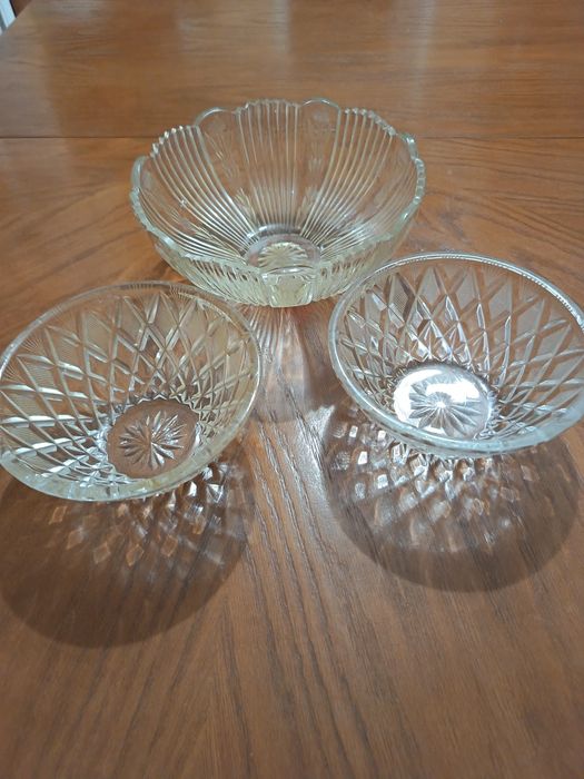 Продам салатницы.