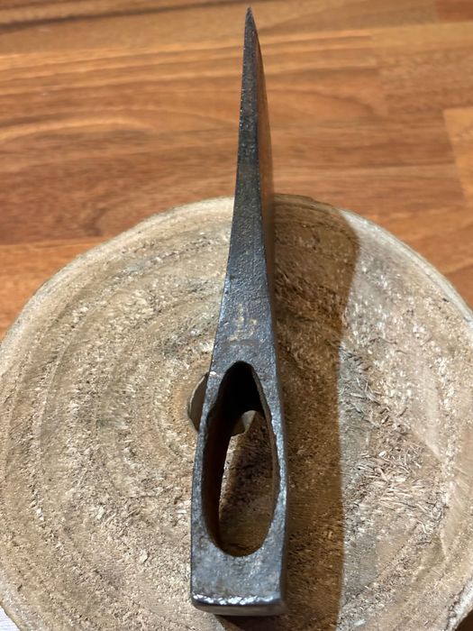 Cap de topor vechi fier forjat