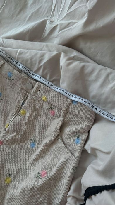 продавам дамски къси панталони размер L