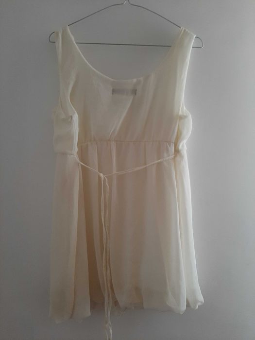Bluza alba cu floricele