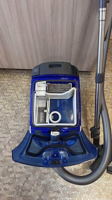 Продам пылесос  моющий