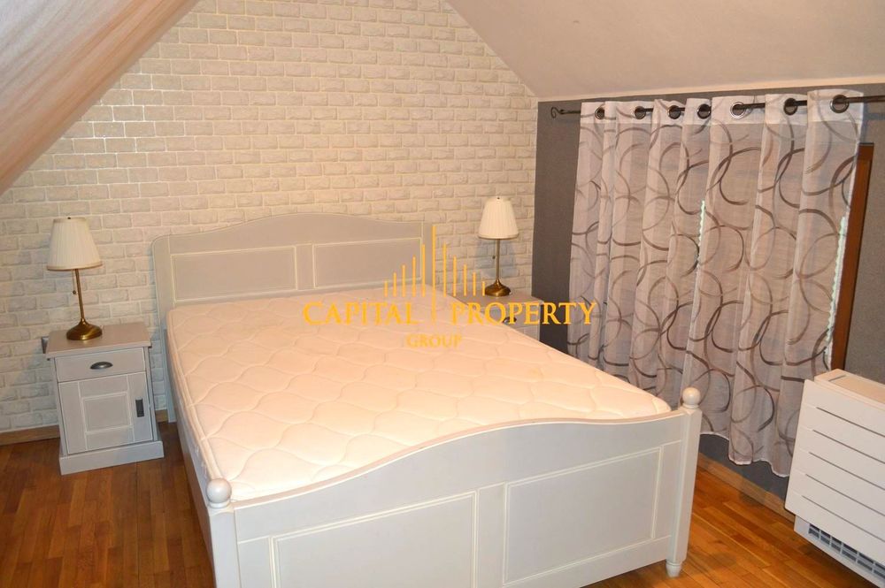 Къща в Варна-Идеален център на метри от морската градина, Варна